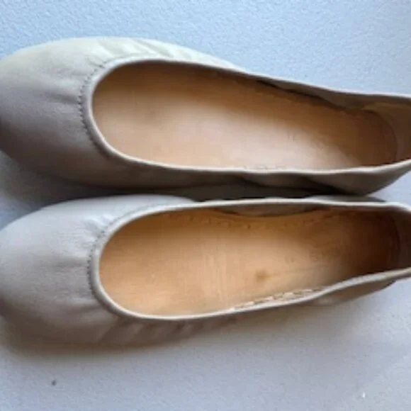 Tieks by Gavrieli Taupe Ballet Flats, Size 11 - Picture 2 of 7